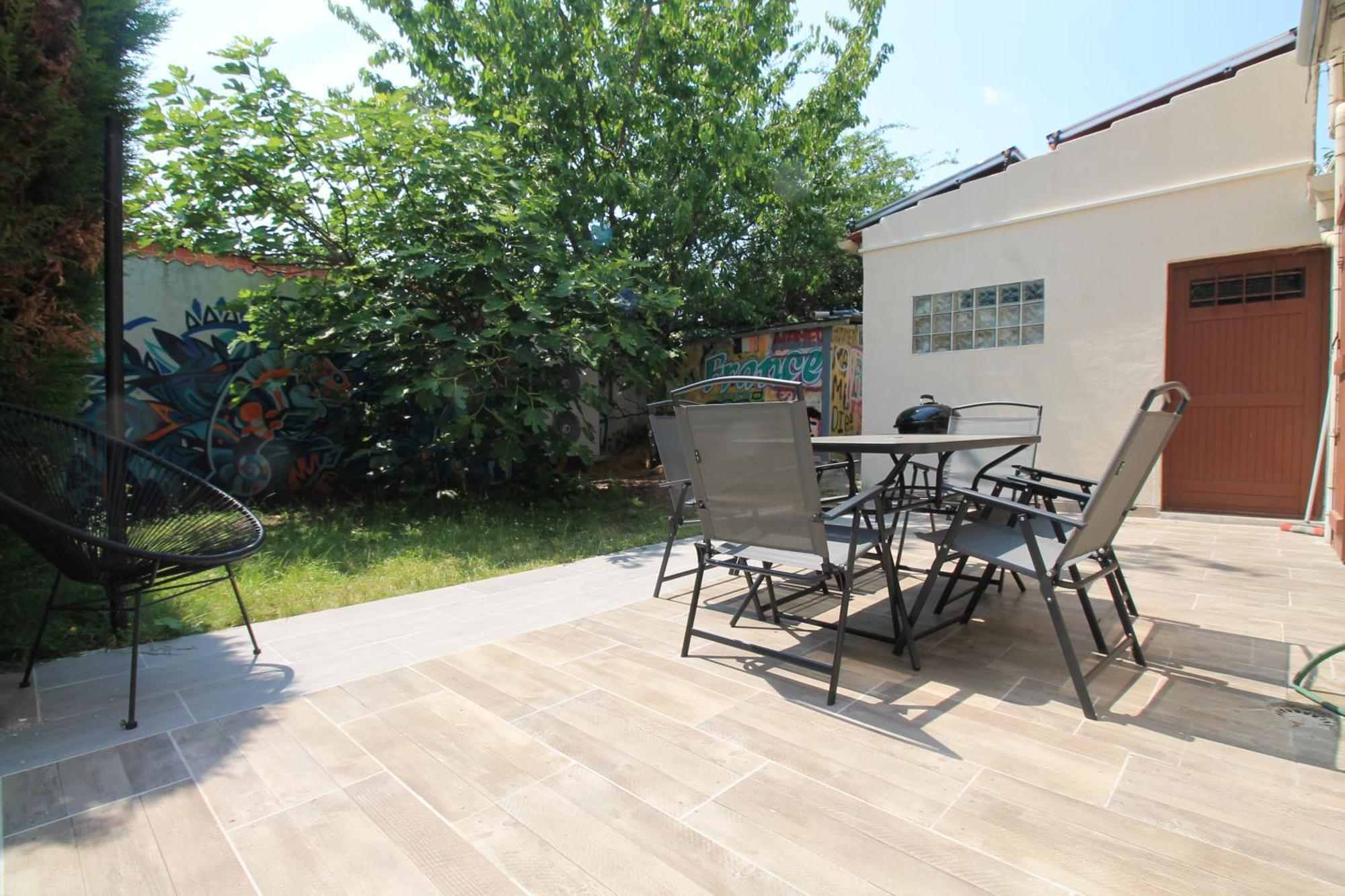 Parking Prive Gratuit - 15Mn Paris - Gare A Pied En 5Mn - Tout Equipee - Terrasse - Jardin - Stade De France - Casino D'Enghien - Hippodrome, Universite Épinay-sur-Seine Extérieur photo